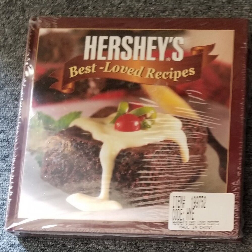 Hershey’s Best-Loved Recipes Cookbook NEW